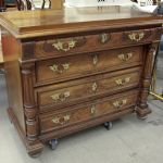 457800 Chest of drawers